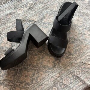 Madden Girl Black Platform Sandals